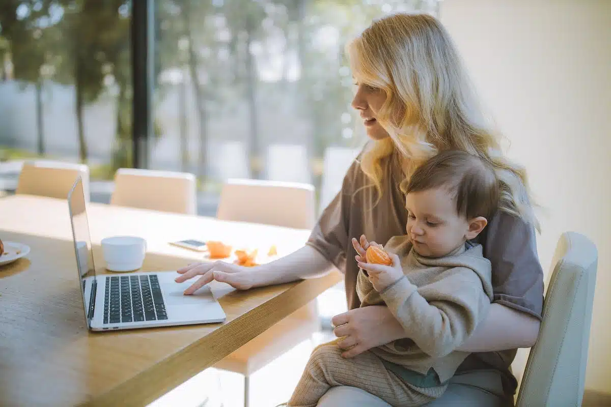 famille  technologie